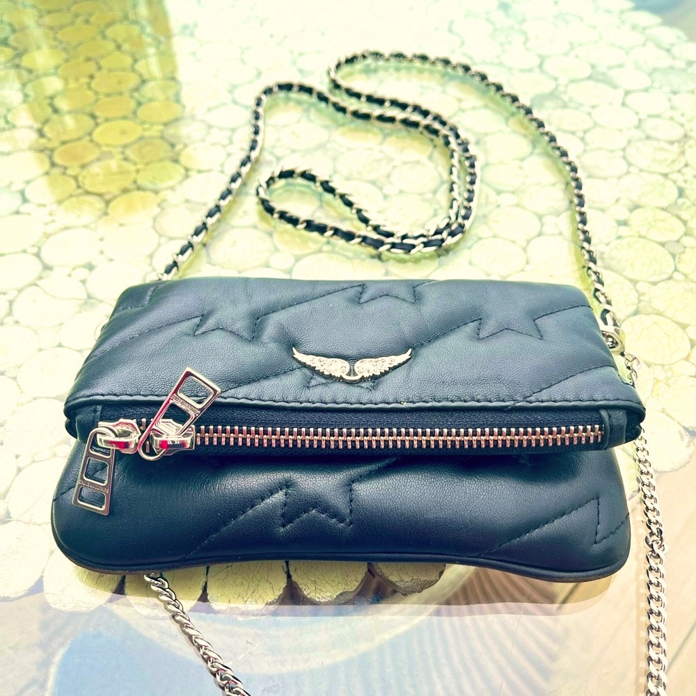 -Rock iconic black leather clutch, removable metal chains interwoven w leather